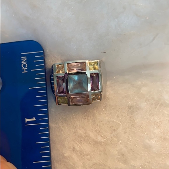 Costume ring - Picture 3 of 3